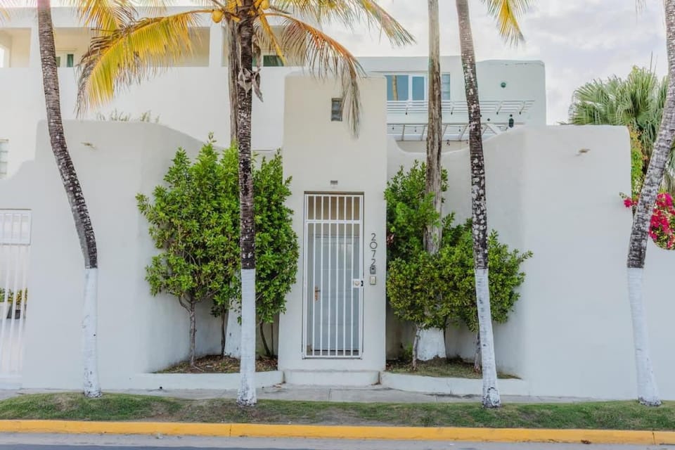 Property building, Day