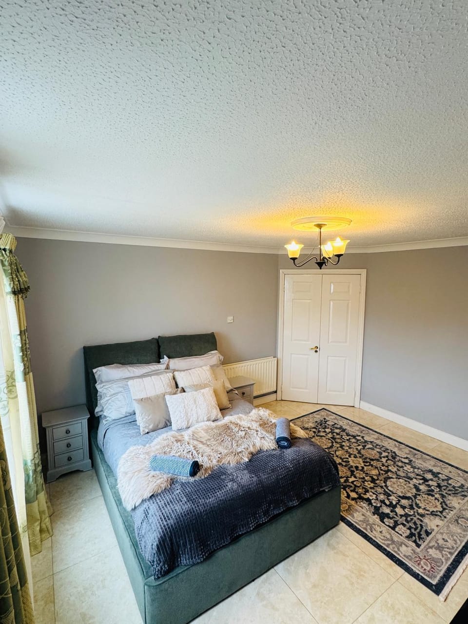 Lord Windsor's Regal Chamber Vacation rental in Drogheda