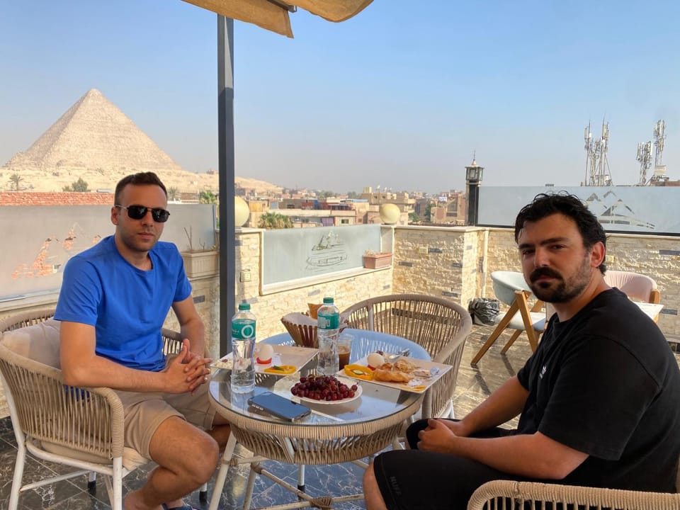 Patio, Nearby landmark, Restaurant/places to eat, Day, People, Natural landscape, Coffee/tea facilities, View (from property/room), Balcony/Terrace, Food and drinks, Banquet/Function facilities, Dining area, Food, Guests, City view, Lake view, Sea view, Drinks, group of guests