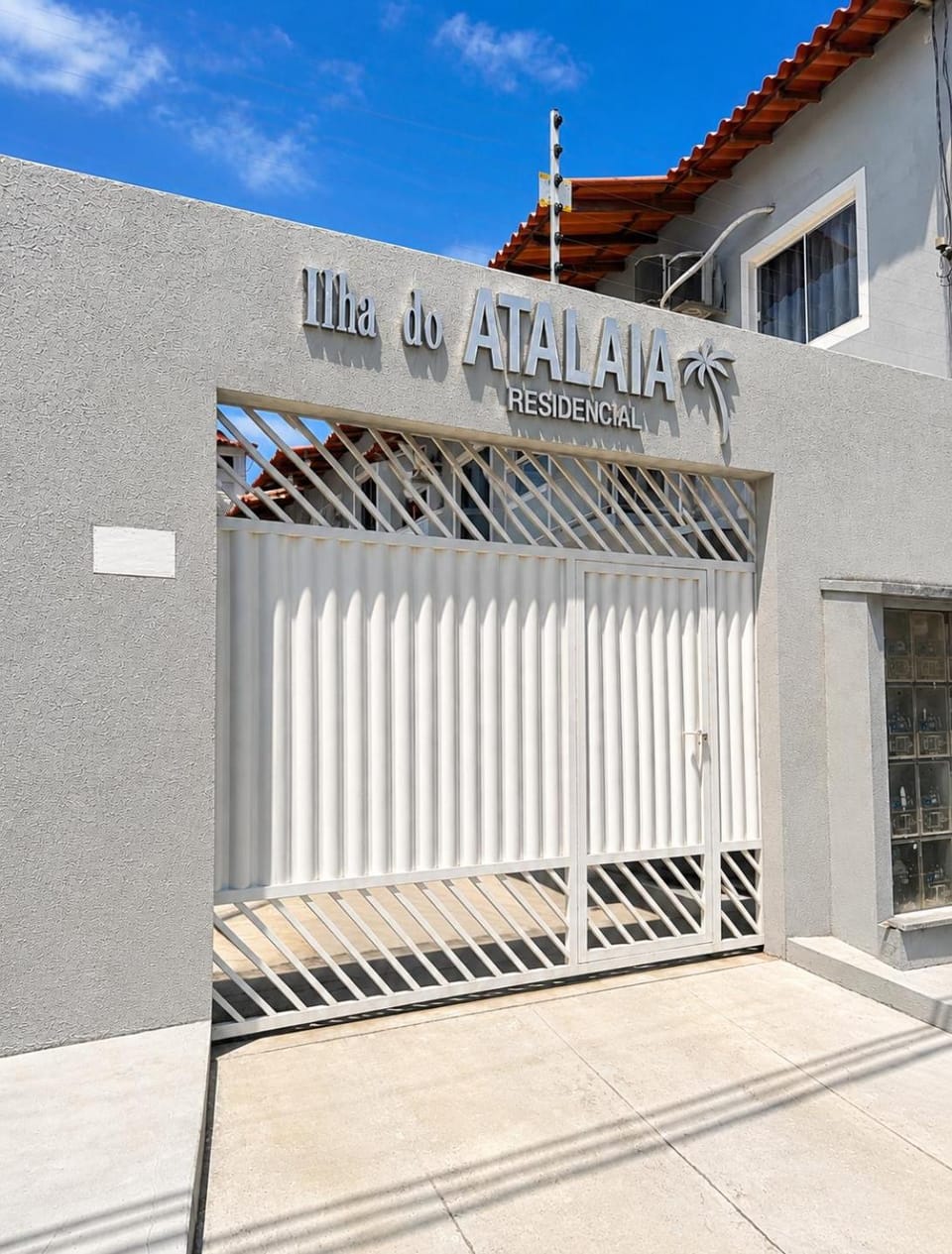 Property building, Facade/entrance