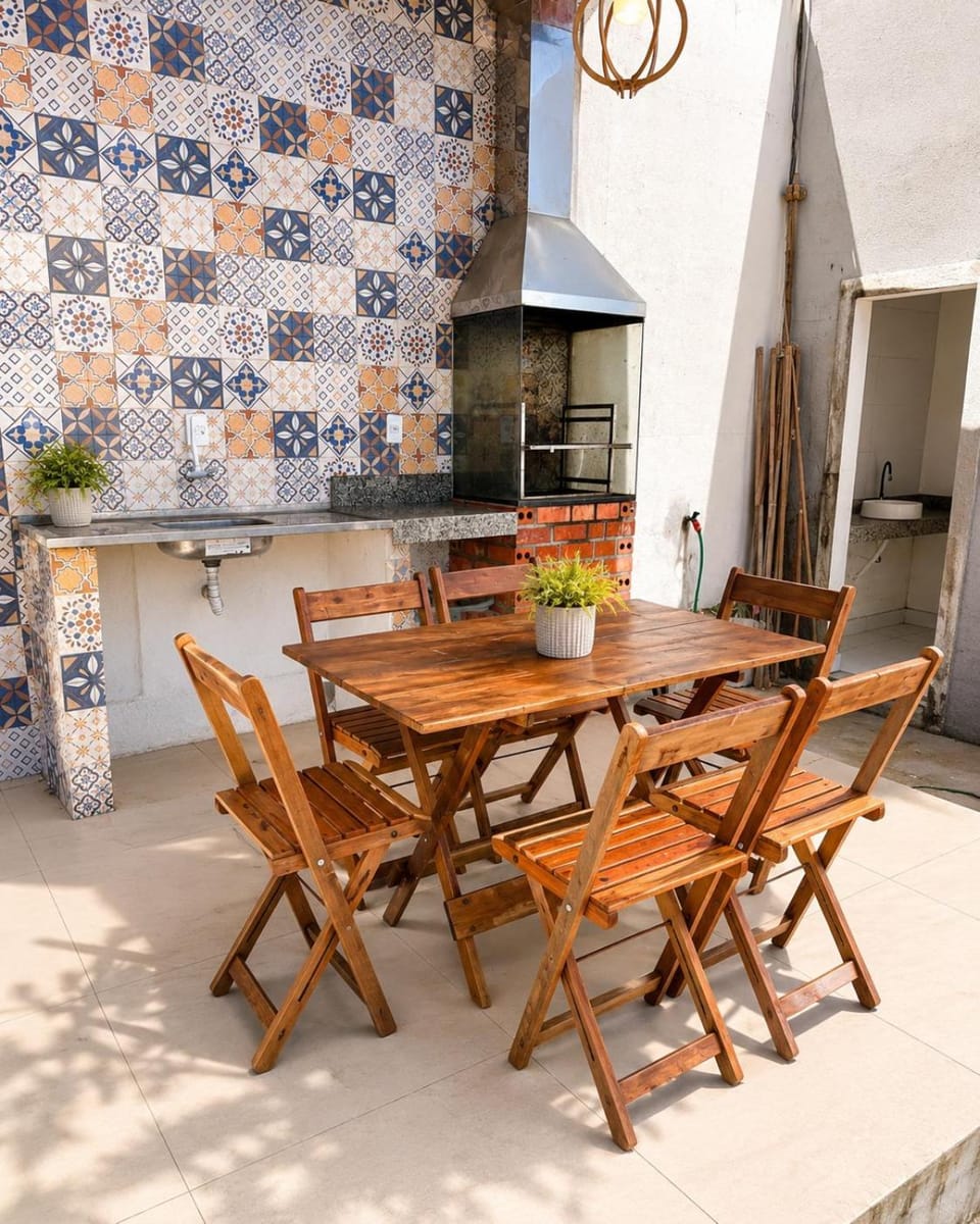 BBQ facilities, Seating area, Dining area