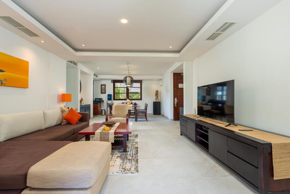 Communal lounge/ TV room, Bed, TV and multimedia, Living room, Photo of the whole room