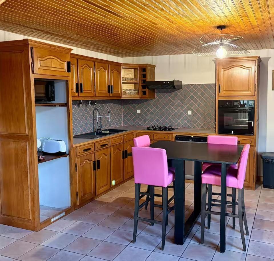 Gîte du roc 8/10 personnes House in Occitanie