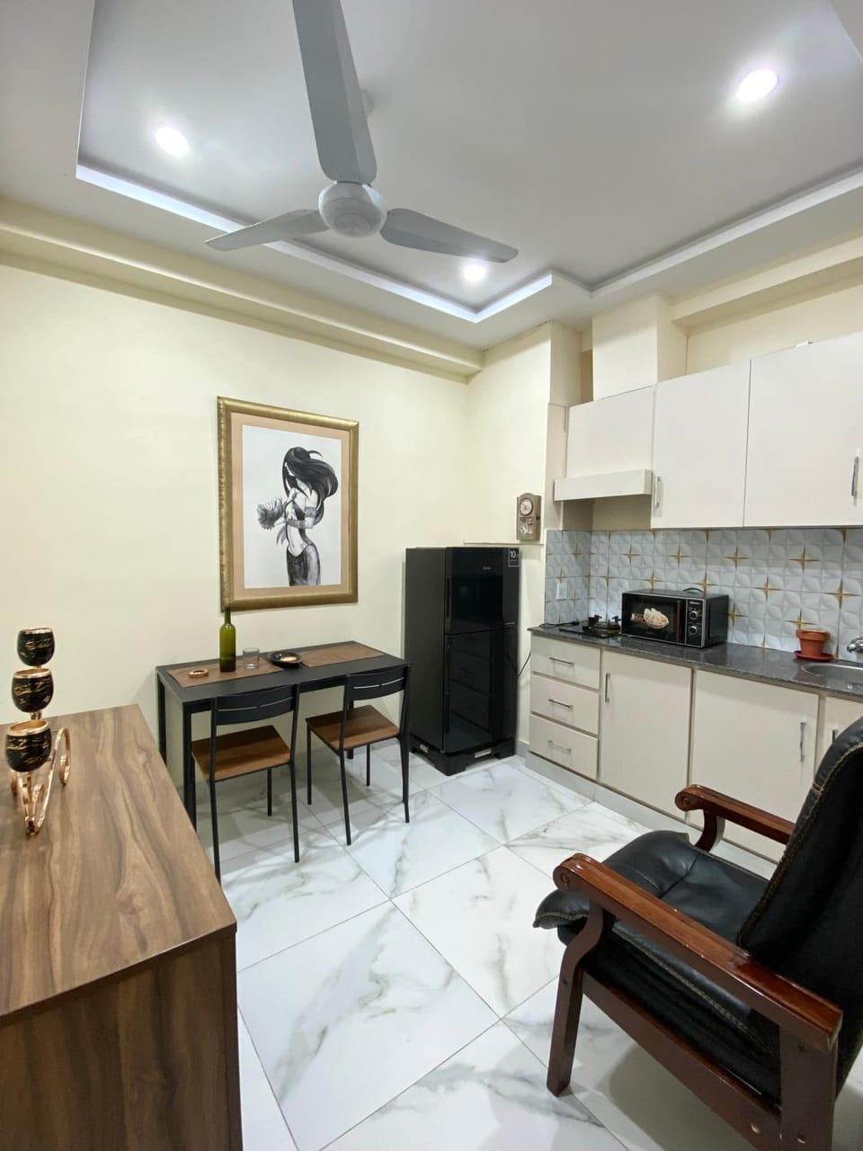 2Kvibe Apartment in Islamabad Capital Territory