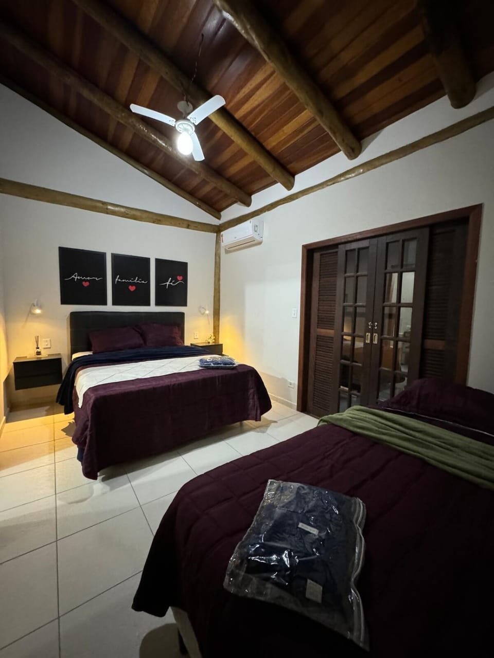Casa em Maresias próximo ao Badauê em Condomínio House in São Sebastião
