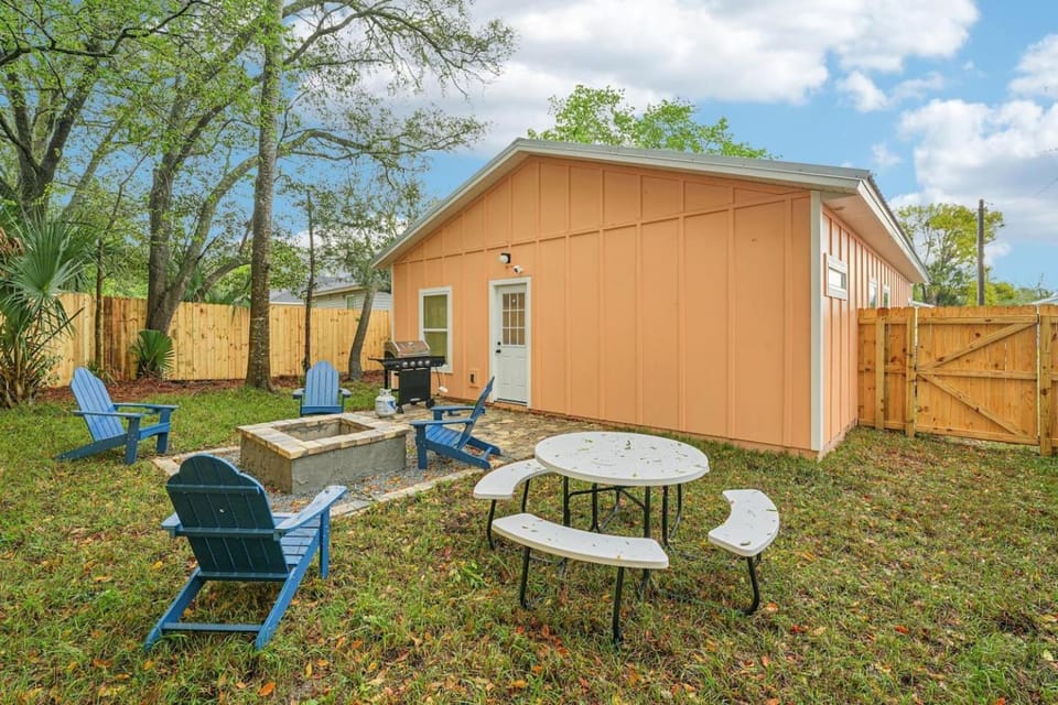 3BR2BA 6 Beds Fenced Yard Near Downtown House in Saint Augustine