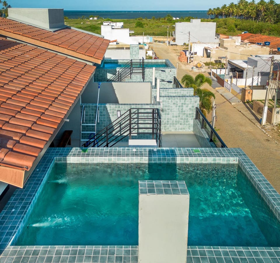 Rooftop Privativo, Vista Mar, Piscina, Área Gourmet Completa, Cervejeira, 3 Banheiros, Home Office, Varanda, 5km Praia do Patacho Villa in State of Alagoas, Brazil