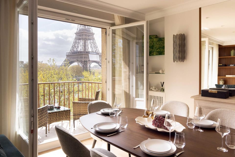 Balcony/Terrace, Dining area