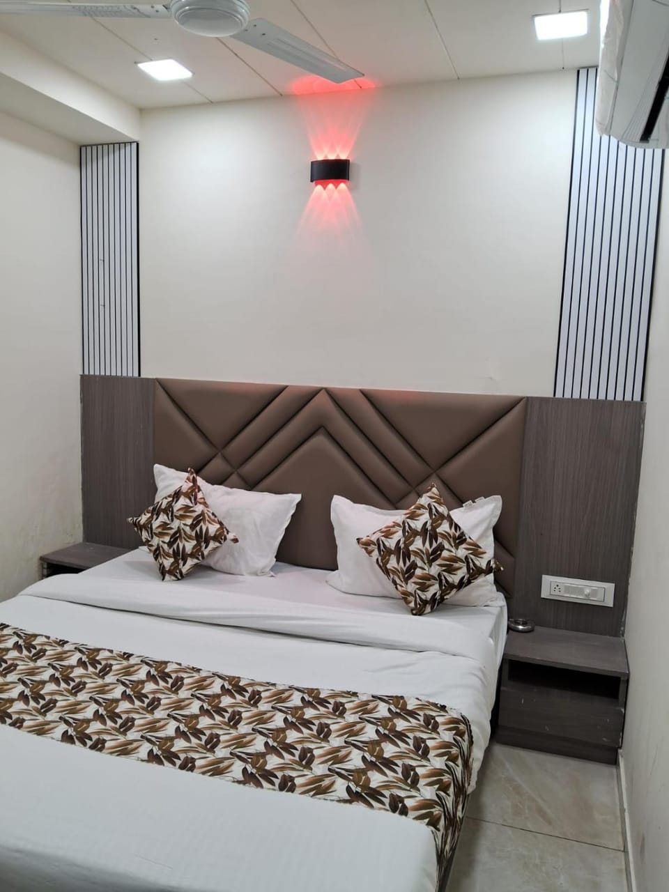 Hotel KP Palace Hotel in Ahmedabad