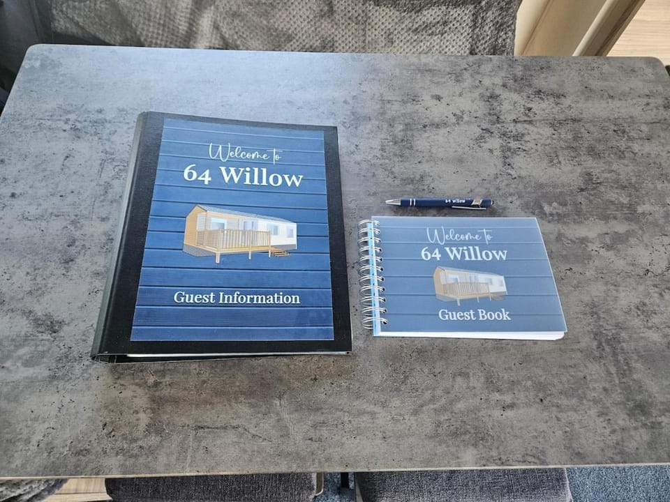 Helen & Emma's holiday home 7 lakes country park Apartment in West Lindsey District