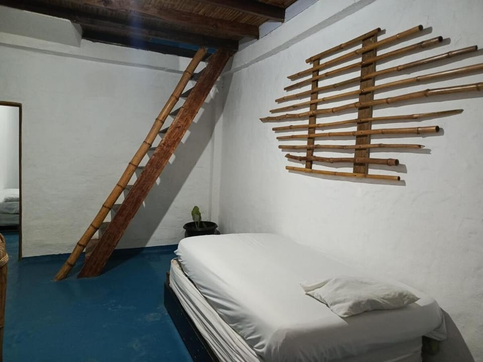 Alojamiento en Montañita, Nautilus House in Montanita