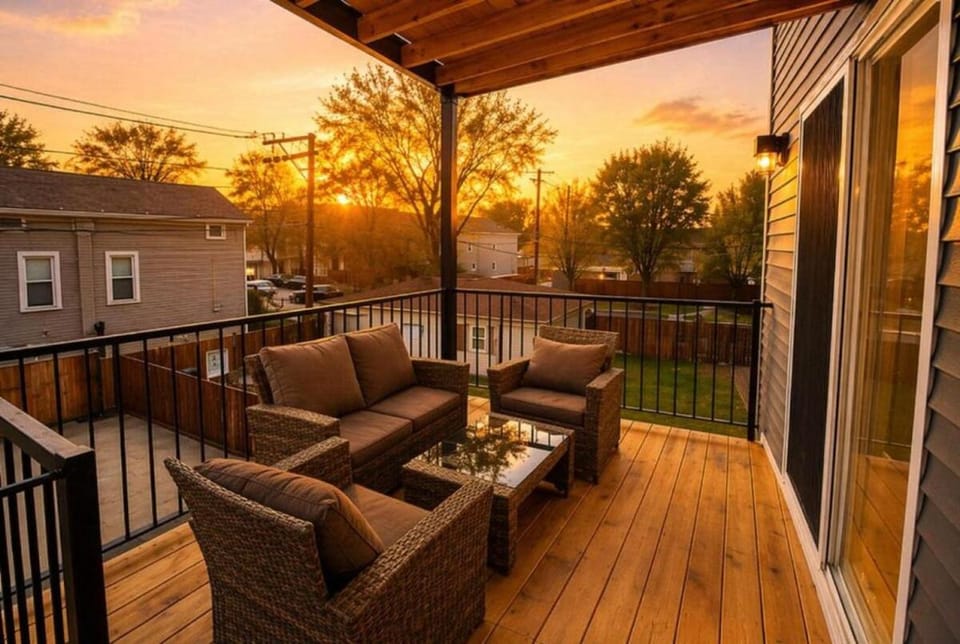Modern 3BR Retreat Near United Center & West Loop Apartment in Chicago