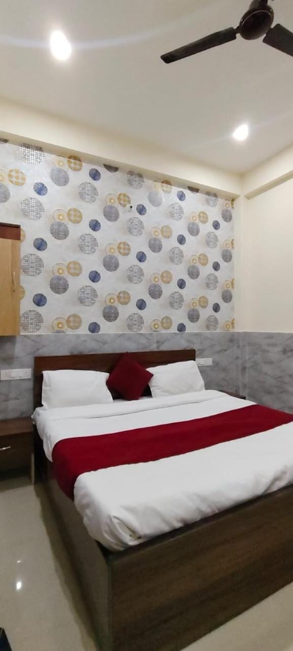 Hotel Residency and Restaurant - TRK Group Hotel in Uttar Pradesh