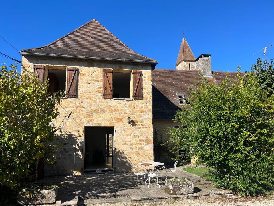 Maison de caractère avec piscine et jardin House in Montignac