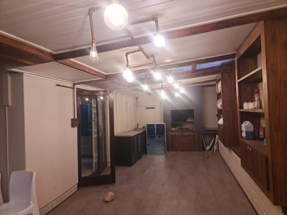 Hasate Guest House Bed and Breakfast in Cape Town