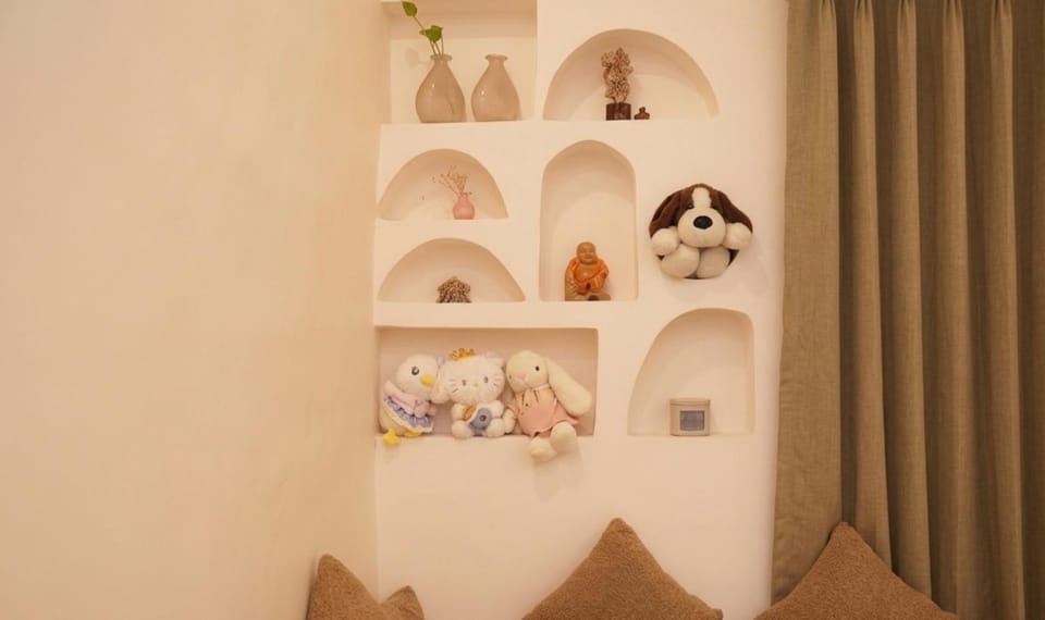 Living room, Decorative detail