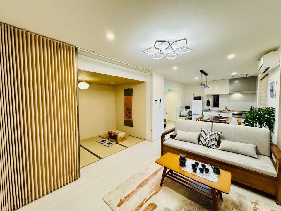 Kitchen or kitchenette, Living room, Photo of the whole room, Seating area