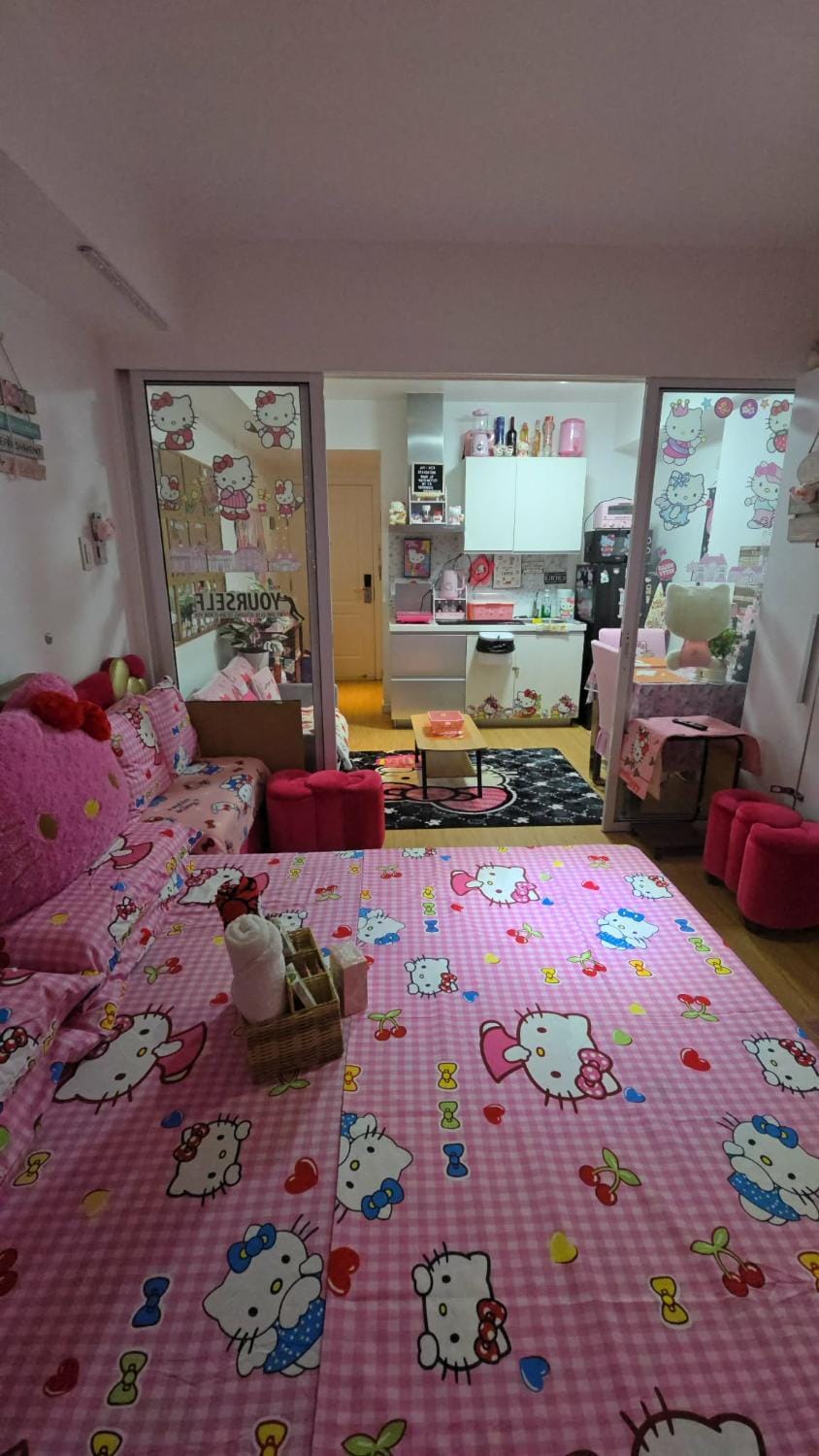 Hello kitty theme at azure Hotel in Paranaque
