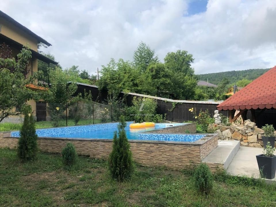 Vila Cristal Bed and Breakfast in Moldova