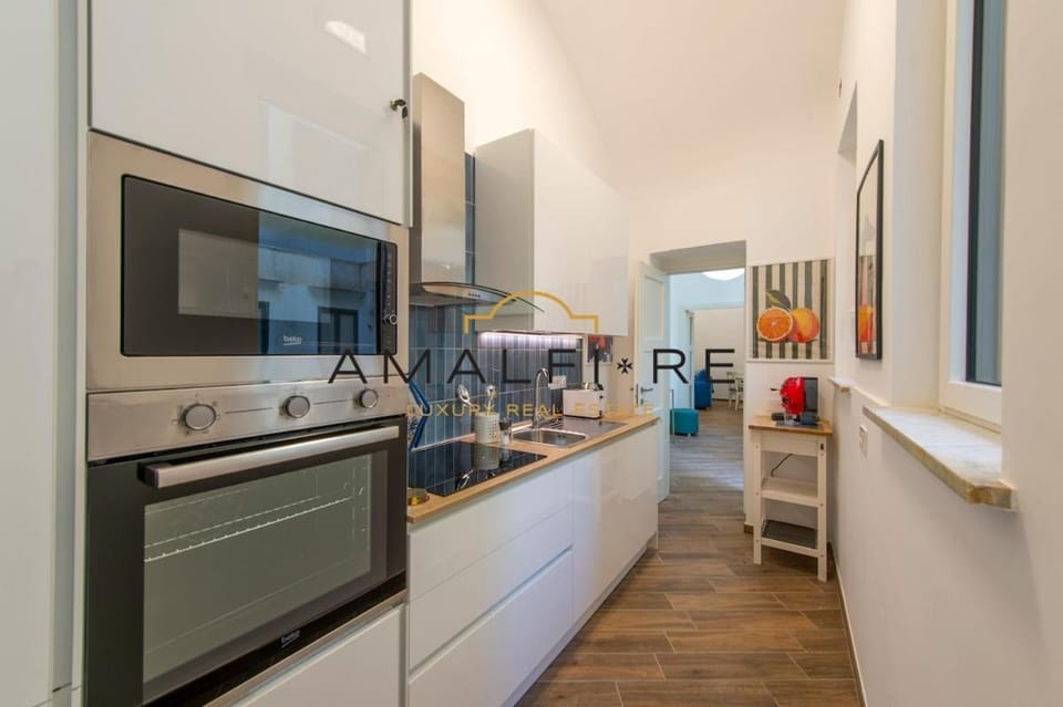 Delightful apartment for 3 in the center of Amalfi Apartment in Amalfi