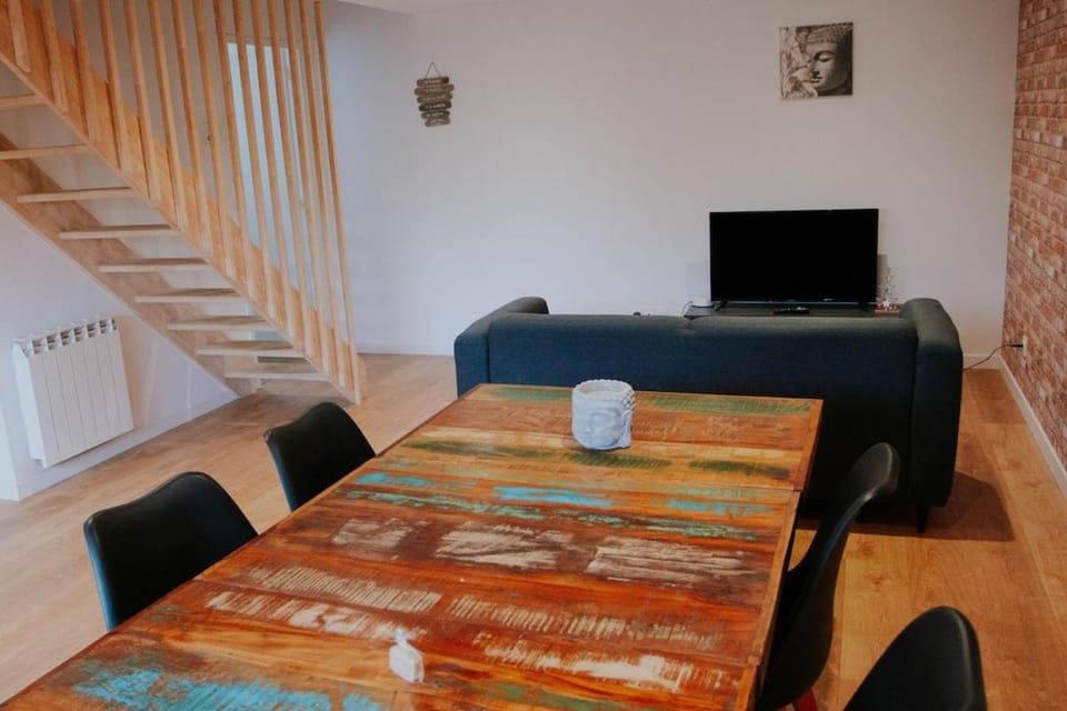 La Roseraie - Comfortable 4 bedroom apartment for 6 Apartment in Pays de la Loire