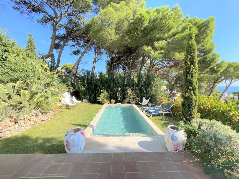 Property building, Living room, Swimming pool