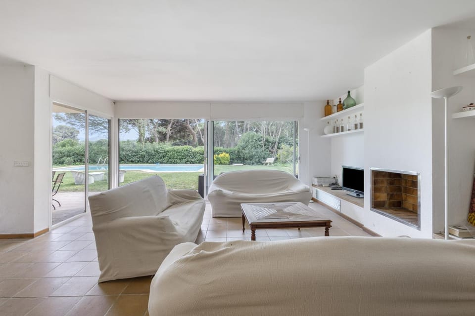 Jonquers House in Baix Empordà