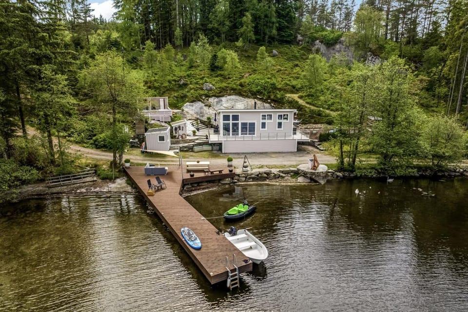 Fiskåvika by Grindafjorden House in Rogaland