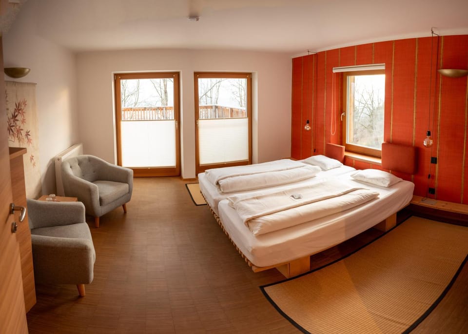 Soami Spaces - Infinity Pool, Spa & Sauna Vacation rental in Carinthia, Austria