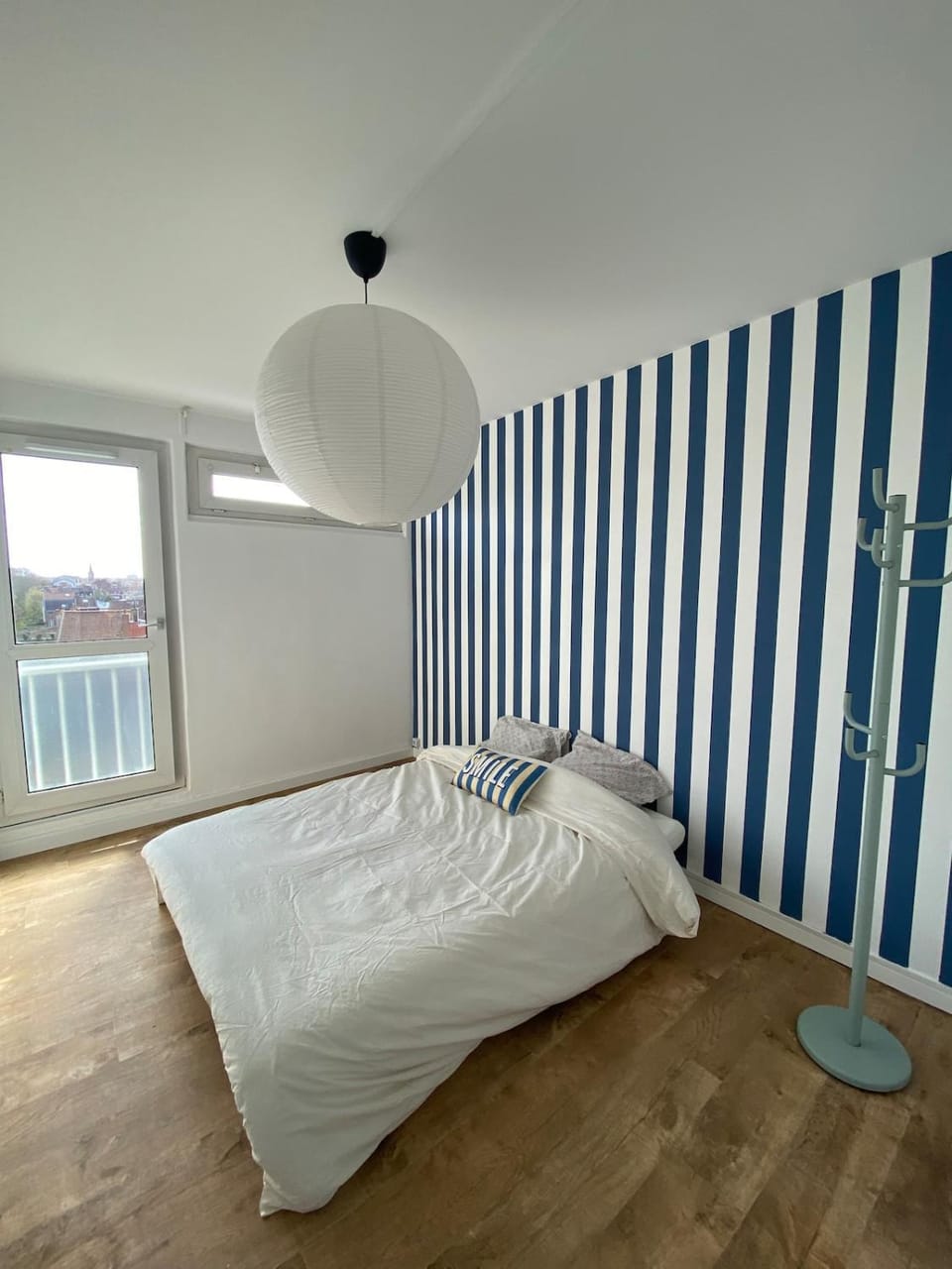 Appart 2 chambres face au métro et parking gratuit Apartment in Lille