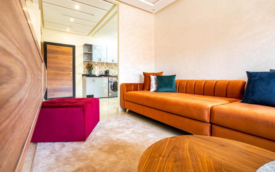 Modern Moroccan Retreat with Spacious Lounge Apartment in Marrakesh