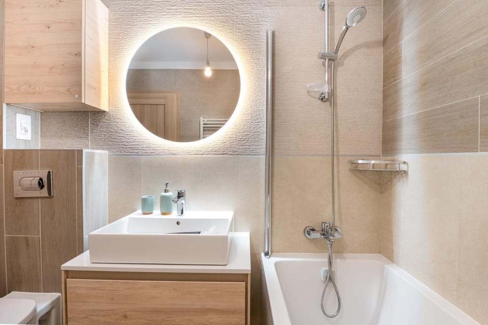 Shower, Bathroom, Bath, towels