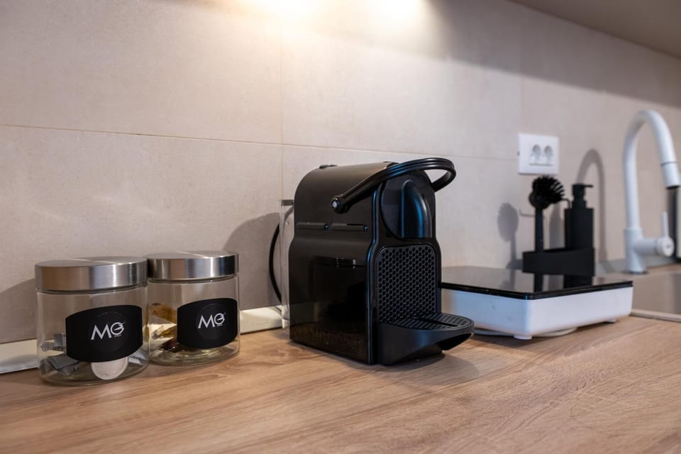 Coffee/tea facilities, Kitchen or kitchenette, toaster
