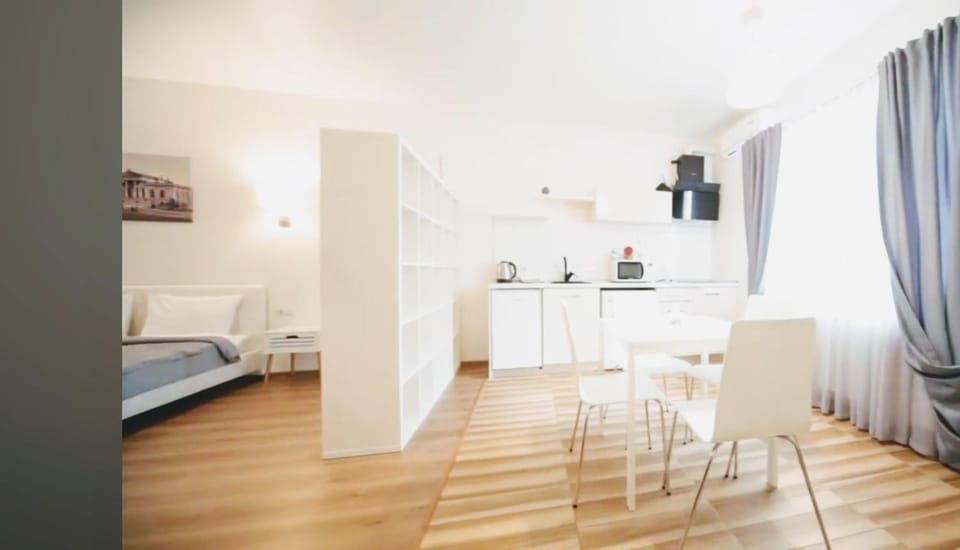 VIP Апартаменты на Гагаринском плато Apartment in Odessa