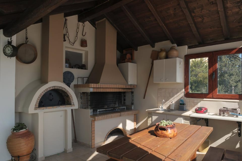 BBQ facilities, Area and facilities