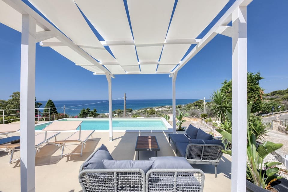 Villa Rusciu De Lu Mare Superior Villa in Torre Vado