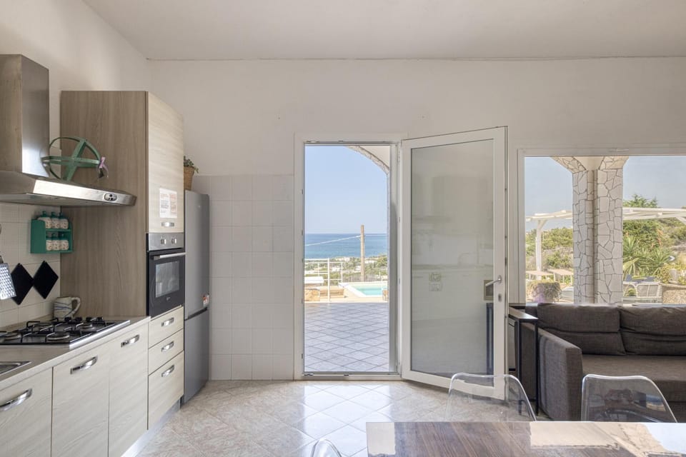 Villa Rusciu De Lu Mare Superior Villa in Torre Vado