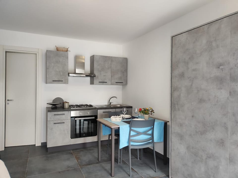 Depandace,Mirelisa Apartment in Torre San Giovanni