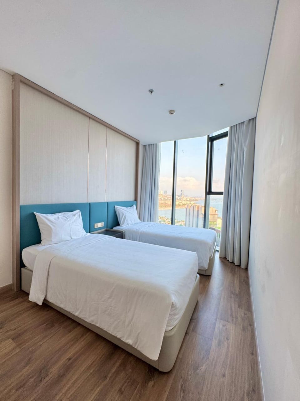 Alacarte Ha Long Bay - 2 Bedroom Sea View Apartment Apartment in Vietnam