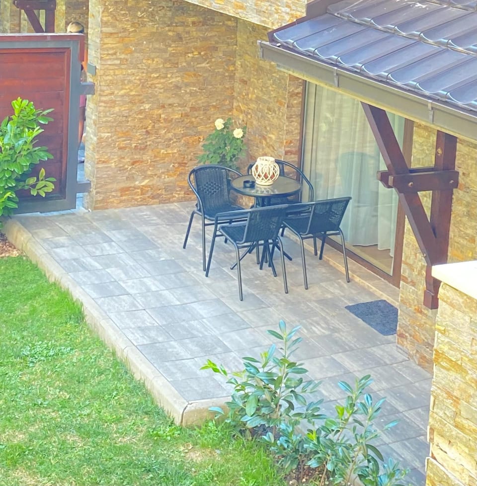 Garden, Garden view
