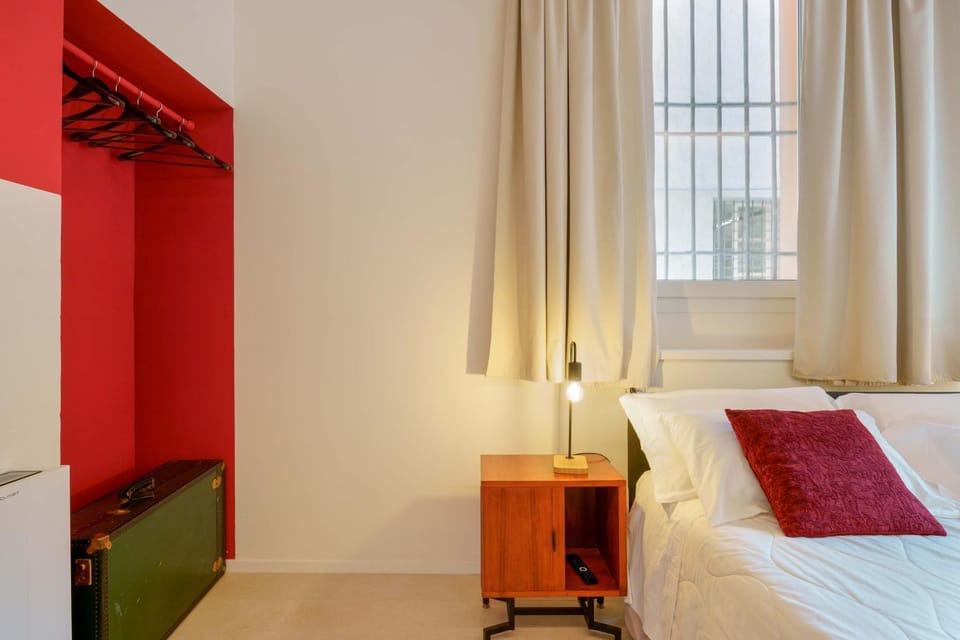 Sotto le Torri by Edera Rooms Bed and Breakfast in Bologna