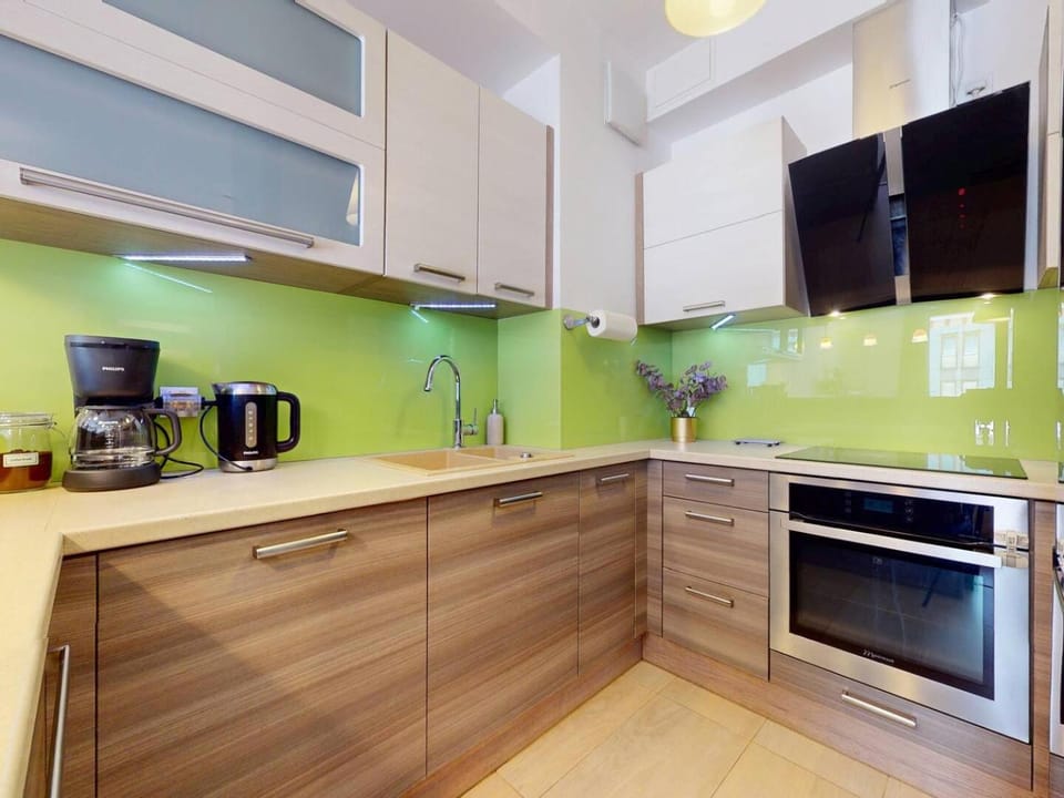 Oak Residence Wilanow AC, Terrace & Parking Apartment in Warsaw