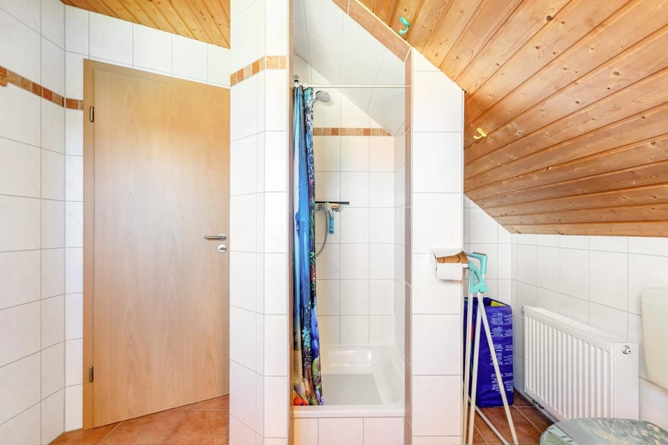 Bathroom, Living room