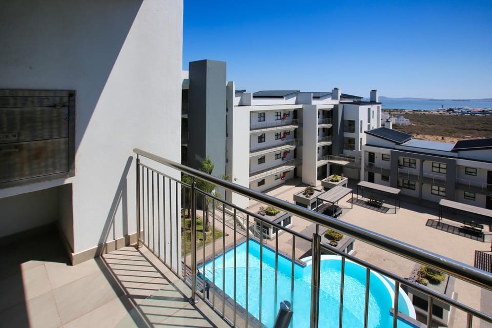 BBQ facilities, Pool view, Sea view, Swimming pool, Swimming pool