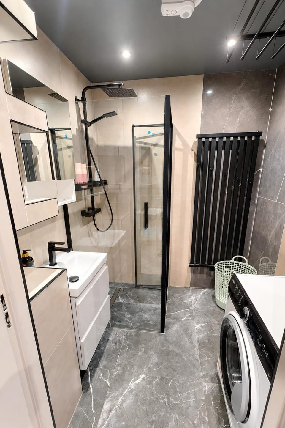 Shower, Bathroom, washing machine