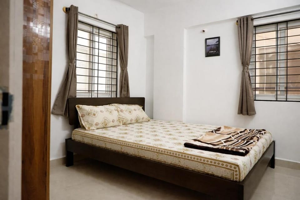 2bhk near Sarjapur Tech hub at Kasavanahalli 301 Apartment in Bengaluru