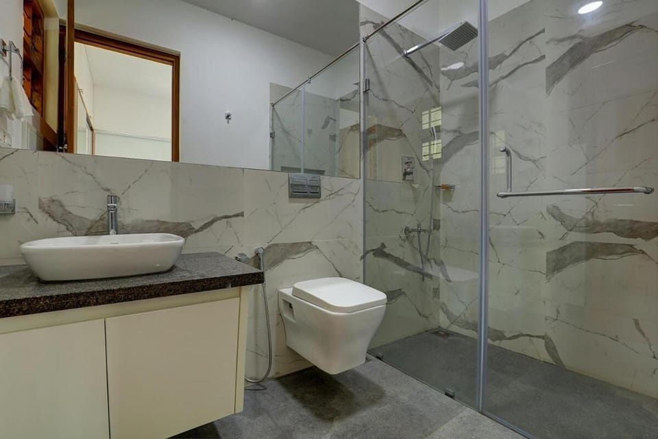 Chilla - 4 Bedroom Villa by Feel Home Kochi Villa in Kochi