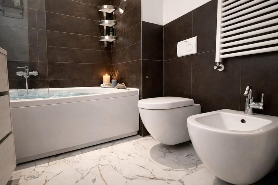 Toilet, Hot Tub, Bathroom, Bath, bidet