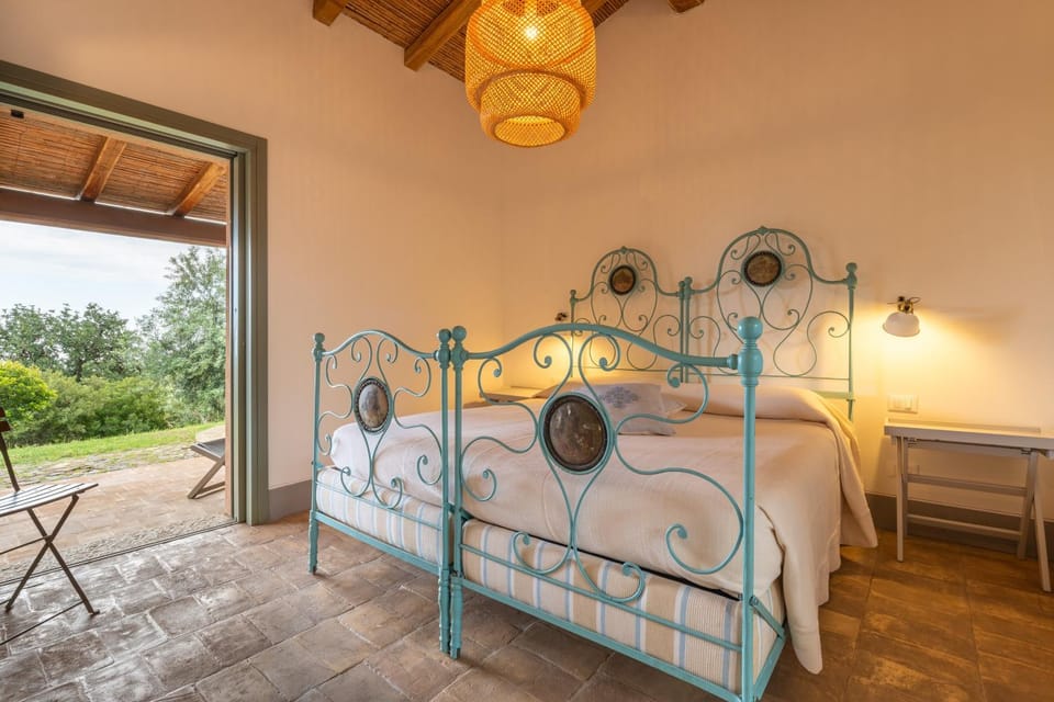 Property building, Living room, Bedroom