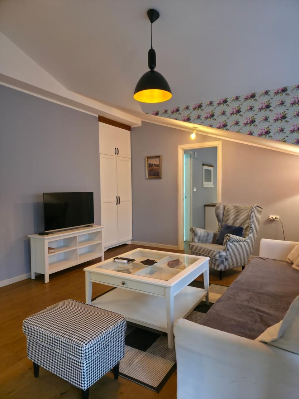 Apartmani Central 4 & Free parking Apartment in Serbia